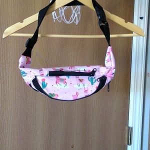 Lama Fanny pack